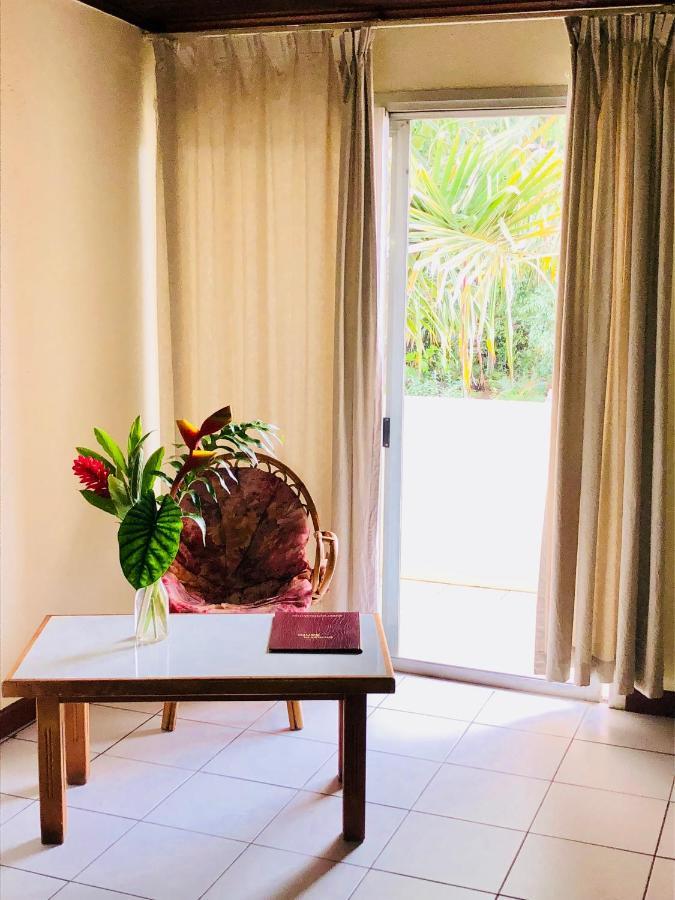Hotel Santo Vanuatu Luganville Exteriör bild
