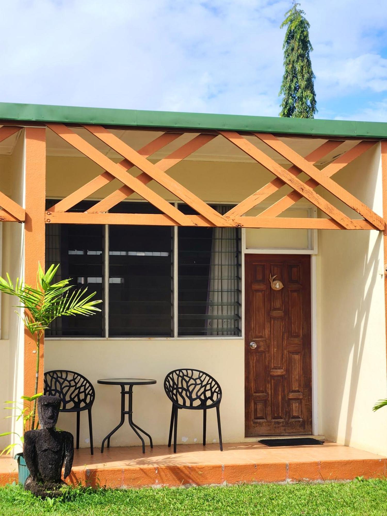 Hotel Santo Vanuatu Luganville Exteriör bild