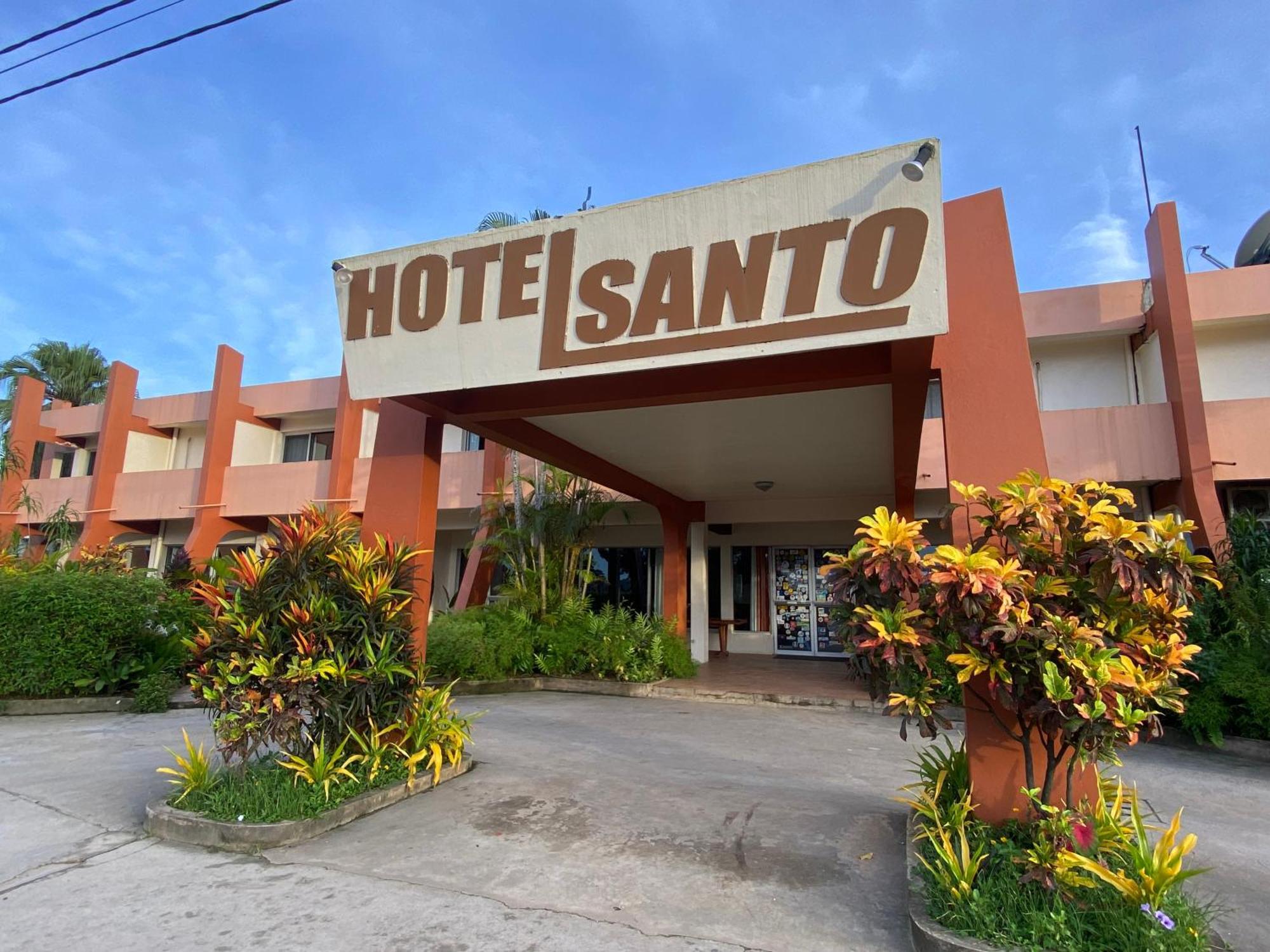 Hotel Santo Vanuatu Luganville Exteriör bild