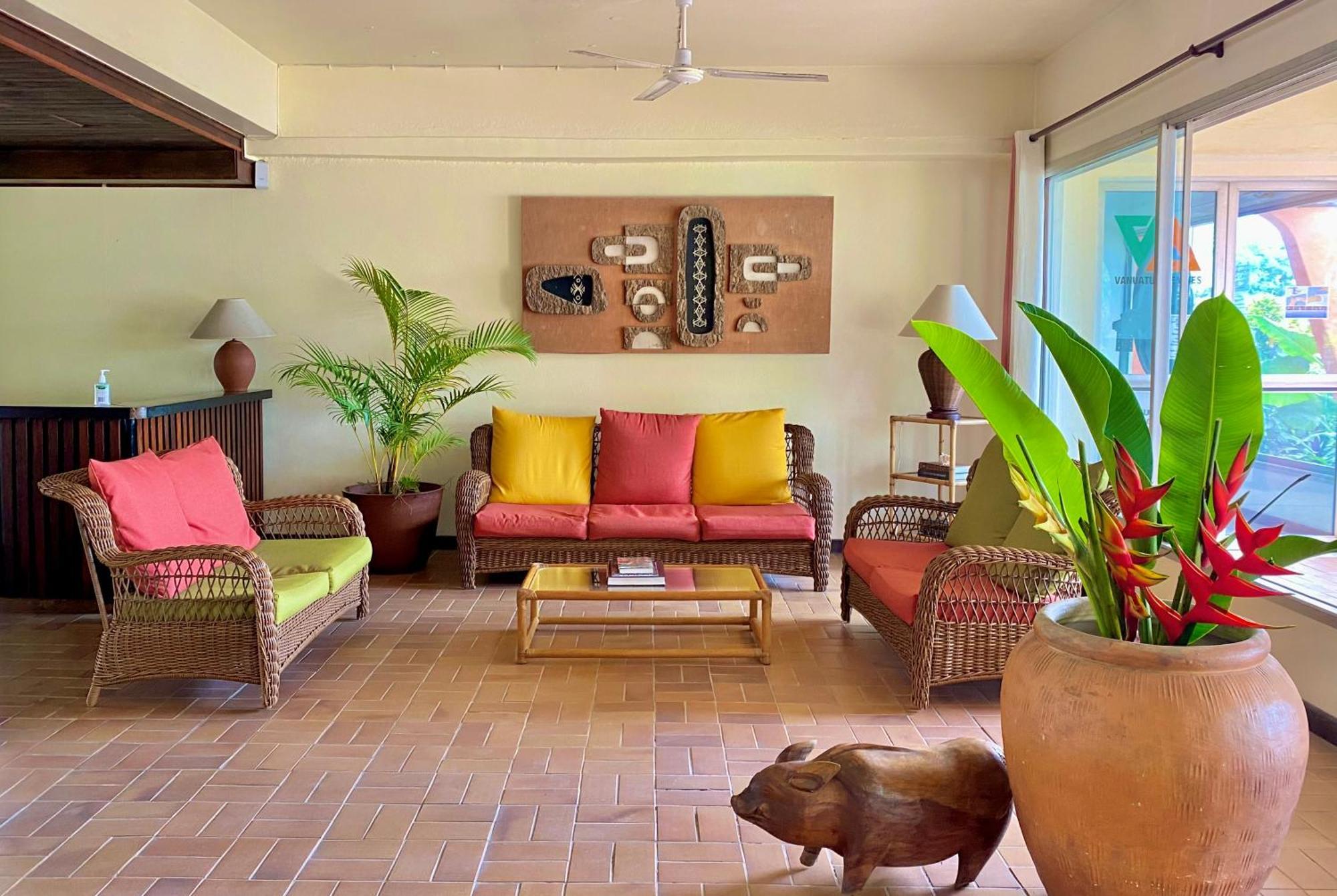 Hotel Santo Vanuatu Luganville Exteriör bild