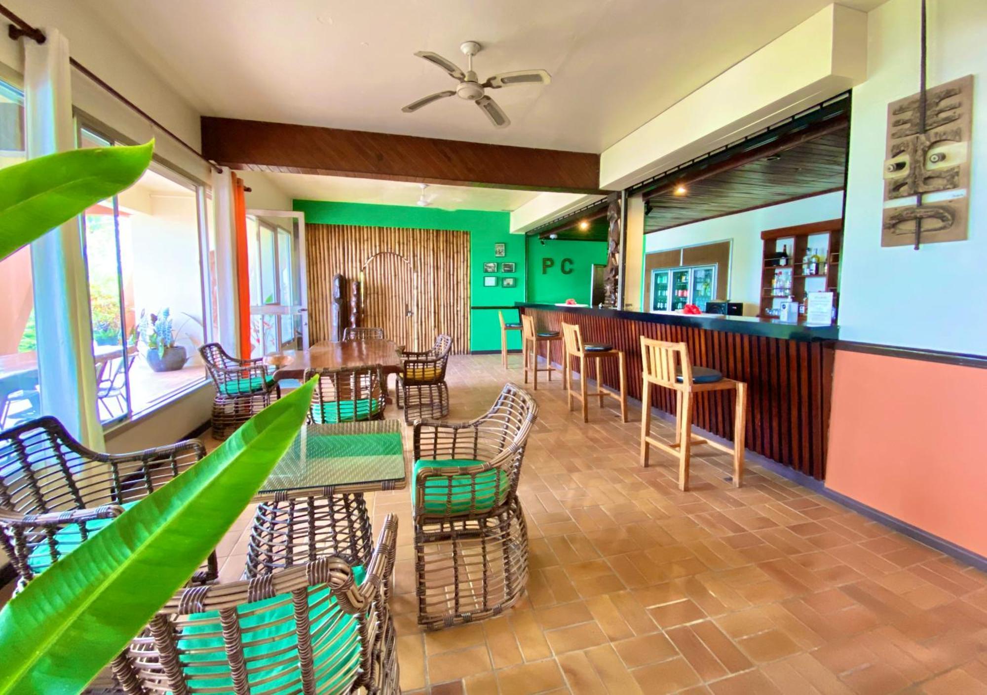 Hotel Santo Vanuatu Luganville Exteriör bild